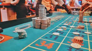 Sports and casino-style browsing sections shown for apk 555 homepage